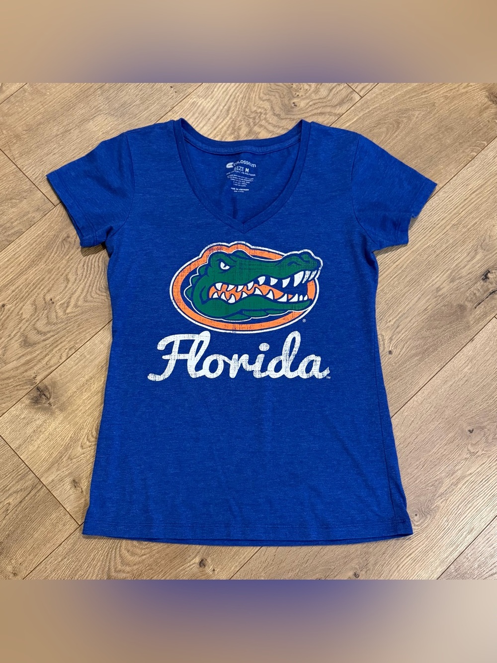 Colosseum Florida Gators Blue V-Neck Shirt T-Shirt Top Size M